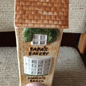 VINTAGE PAPA'S BAKERY, MAMA'S PASTA, STORAGE CANISTER/JAR.